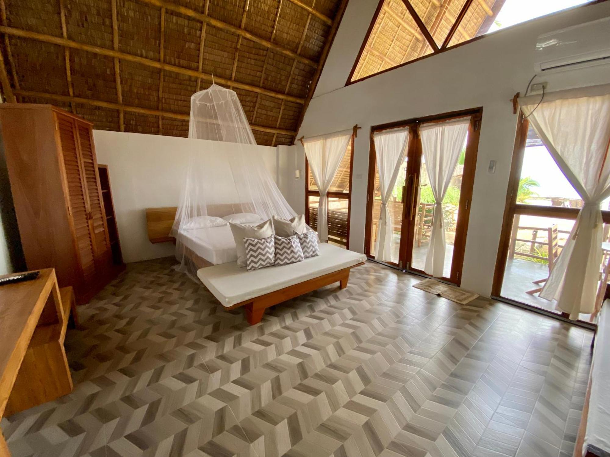 Surya Beach Resort Palawan Aborlan 외부 사진